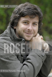
©Writer Pictures/Rosebud2