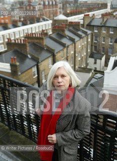 Natha Englander , American Novelist who wrote The Ministry of Special Cases about Argentina . CREDIT Geraint Lewis
©Writer Pictures/Rosebud2