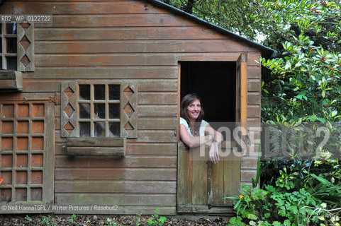 Lindsay MacLeod (nee Brown), Scottish author, at home in Giffnock, Glasgow, September 30, 2010. ..Copyright©Neil HannaTSPL/Writer Pictures/Rosebud2