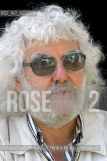 Scottish poet Aonghas Macneacail at the Edinburgh International Book Festival 2003.              .                            .copyright©Pascal Saez.Pascal Saez/Writer Pictures/Rosebud2