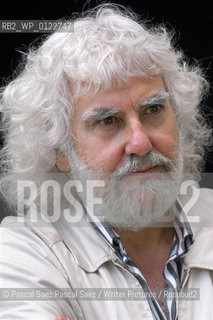 Scottish poet Aonghas Macneacail at the Edinburgh International Book Festival 2003.              .                            .copyright©Pascal Saez.Pascal Saez/Writer Pictures/Rosebud2