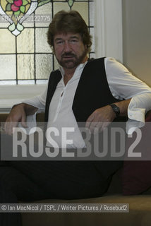 Willie Russell ..copyright©Ian MacNicol/TSPL/Writer Pictures/Rosebud2