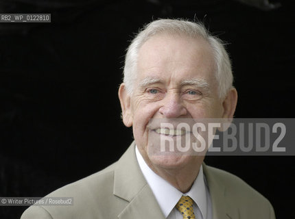 Magnus Magnusson broadcaster and presenter of Mastermind. CREDIT Geraint Lewis
©Writer Pictures/Rosebud2