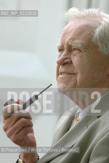 Scottish writer Magnus Magnusson at the Edinburgh International Book Festival...Copyright©Pascal Saez/Writer Pictures/Rosebud2