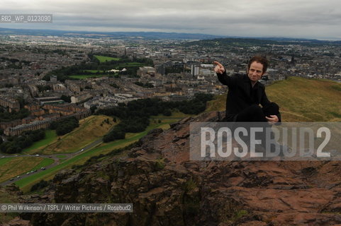 Mathias Malzieu..copyright©Phil Wilkinson/TSPL/Writer Pictures/Rosebud2
