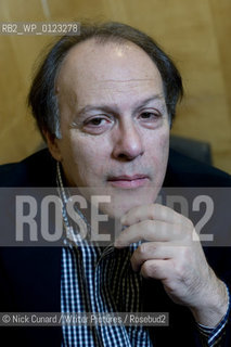 Javier Marias..copyright©Nick Cunard/Writer Pictures/Rosebud2