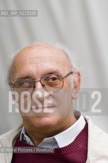 Petros Markaris Greek Crime Writer of books set in Athens. CREDIT Geraint Lewis
©Writer Pictures/Rosebud2