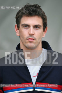 British writer Richard Mason, author of The Drowning People, at the Edinburgh International Book Festival 2004...Copyright©Pascal Saez.Pascal Saez/Writer Pictures/Rosebud2