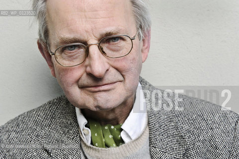 Alan Massie, author and novelist...Copyright©Andy Weekes/Writer Pictures/Rosebud2