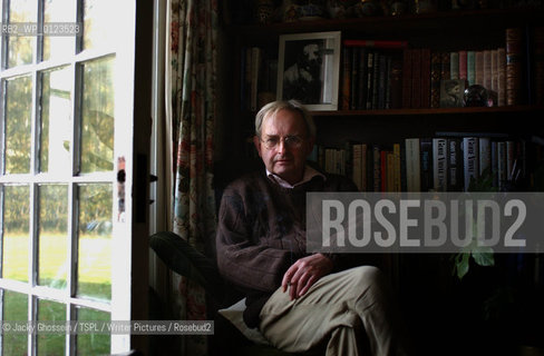 Writer, Allan Massie..Copyright©Jacky Ghossein/TSPL/Writer Pictures/Rosebud2