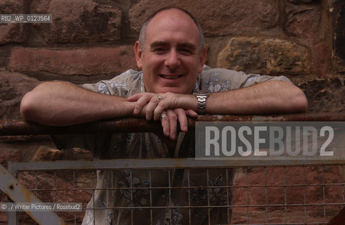 FESTIVAL, Theatre director / actor Guy Masterson, 16/08/04..©./Writer Pictures/Rosebud2