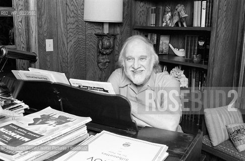Richard Matheson leaning on his panio in his home..©.PhotoBeth Gwinn/Writer Pictures/Rosebud2
