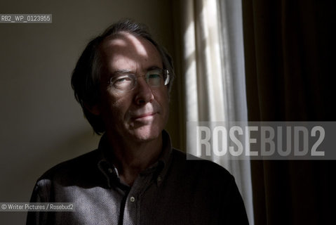 Ian McEwan,author . Nominated on The Booker Prize Long List 2007 . CREDIT Geraint Lewis
©Writer Pictures/Rosebud2