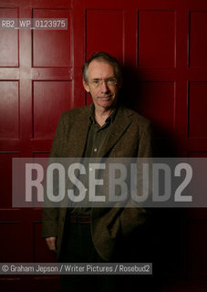 Ian McEwan..copyright©Graham Jepson/Writer Pictures/Rosebud2