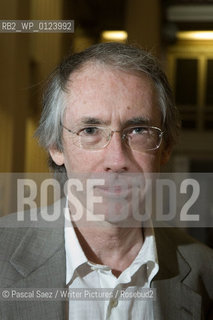 Winner of the James Tait Black Memorial Prizes for 2005: Ian McEwan for his novel Saturday Edinburgh, June 2006....Copyright©Pascal Saez/Writer Pictures/Rosebud2