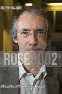 Winner of the James Tait Black Memorial Prizes for 2005: Ian McEwan for his novel Saturday Edinburgh, June 2006....Copyright©Pascal Saez/Writer Pictures/Rosebud2