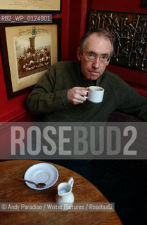 Ian McEwan, Author..Copyright©Andy Paradise/Writer Pictures/Rosebud2