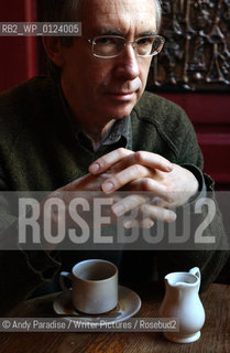Ian McEwan, Author..Copyright©Andy Paradise/Writer Pictures/Rosebud2