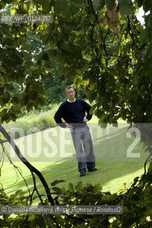 Robert McFarlane photographed among the wild places of Cambridge...Copyright©Donald Maclellan/Writer Pictures/Rosebud2