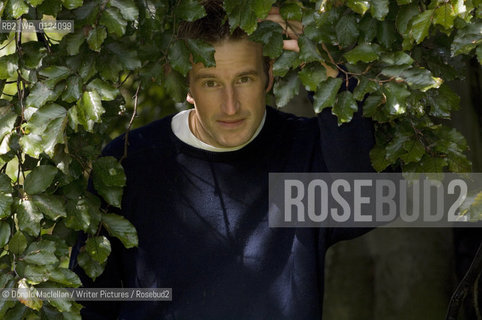 Robert McFarlane photographed among the wild places of Cambridge...Copyright©Donald Maclellan/Writer Pictures/Rosebud2
