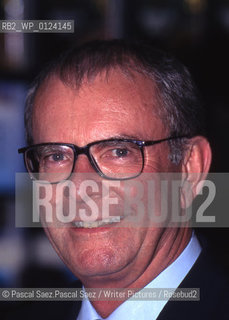 British writer Robert Macfarlane.at the Edinburgh International book Festival 2004..Copyright©Pascal Saez.Pascal Saez/Writer Pictures/Rosebud2