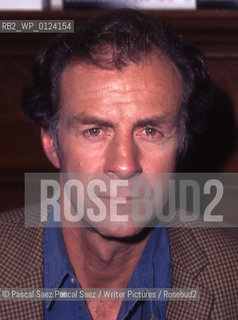 British writer Robert Macfarlane.at the Edinburgh International book Festival 2004..Copyright©Pascal Saez.Pascal Saez/Writer Pictures/Rosebud2