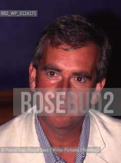 British writer Robert Macfarlane.at the Edinburgh International book Festival 2004..Copyright©Pascal Saez.Pascal Saez/Writer Pictures/Rosebud2