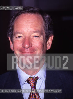 British writer Robert Macfarlane.at the Edinburgh International book Festival 2004..Copyright©Pascal Saez.Pascal Saez/Writer Pictures/Rosebud2