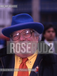 British jazz musician, broadcaster & author George Melly photographed in November 1996....Copyright©David McGill/Writer Pictures/Rosebud2