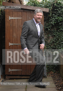 Robert McNeil ..copyright©Neil Hanna/TSPL/Writer Pictures/Rosebud2