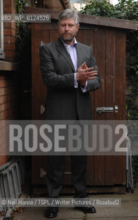 Robert McNeil ..copyright©Neil Hanna/TSPL/Writer Pictures/Rosebud2