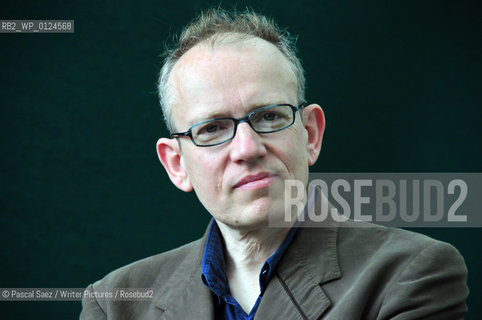 James Meek at The Edinburgh International Book Festival 2008..Copyright©Pascal Saez/Writer Pictures/Rosebud2