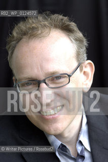 James Meek,author of Thye Peoples Act of Love set in Siberia 1919 abou©Writer Pictures/Rosebud2