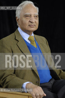 Ved Mehta,Indian born and blind since birth writer.CREDIT Geraint Lewis
©Writer Pictures/Rosebud2