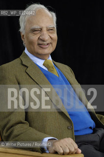 Ved Mehta,Indian born and blind since birth writer.CREDIT Geraint Lewis
©Writer Pictures/Rosebud2