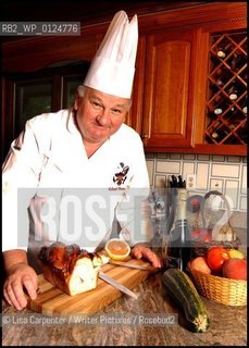 Roland Mesnier..copyright©Lisa Carpenter/Writer Pictures/Rosebud2