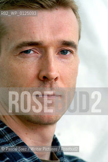 14 August 2004 - Edinburgh, UK - British writer David Mitchell, author of the novel Cloud Atlas.at the Edinburgh International book Festival 2004..©Pascal Saez/Writer Pictures/Rosebud2