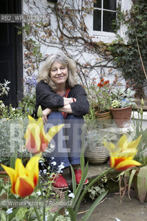Deborah Moggach,author of Tulip Fever In The Dark and writer of screenplay for Pride And Prejudice.CREDIT Geraint Lewis
©Writer Pictures/Rosebud2