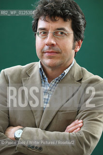 British writer and environmental campaigner George Monbiot, author of Heat: How To Stop The Planet Burning, at the Edinburgh International Book Festival 2007. ..Copyright©Pascal Saez/Writer Pictures/Rosebud2