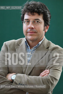 British writer and environmental campaigner George Monbiot, author of Heat: How To Stop The Planet Burning, at the Edinburgh International Book Festival 2007. ..Copyright©Pascal Saez/Writer Pictures/Rosebud2