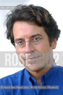 British writer, journalist and activist George Monbiot at the Edinburgh International Book Festival 2003..                                                 .copyright©Pascal Saez.Pascal Saez/Writer Pictures/Rosebud2