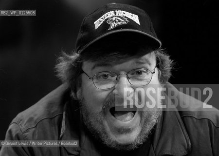 Michael Moore at the Edinburgh International Book Festival 2002....Copyright©Geraint Lewis/Writer Pictures/Rosebud2