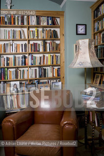 Wendy Moore..copyright©Adrian Lourie/Writer Pictures/Rosebud2