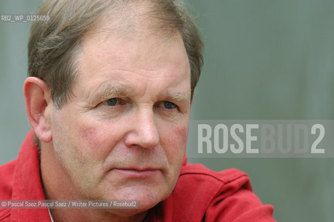 British childrens writer Michael Morpurgo at the Edinburgh International Book Festival 2003...Copyright©Pascal Saez.Pascal Saez/Writer Pictures/Rosebud2