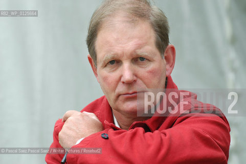 British childrens writer Michael Morpurgo at the Edinburgh International Book Festival 2003...Copyright©Pascal Saez.Pascal Saez/Writer Pictures/Rosebud2