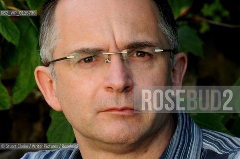 Roger Morris Crime Novelist. ..copyright©Stuart Clarke/Writer Pictures/Rosebud2