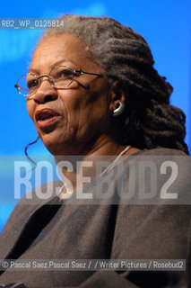 American writer and litterature Nobel Prize winner Toni Morrison addresses an audience at the Edinburgh International Book Festival 2004 about her latest novel, Love, and her career..Copyright©Pascal Saez.Pascal Saez//Writer Pictures/Rosebud2