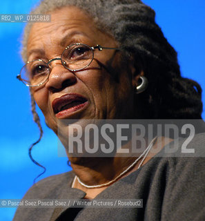 American writer and litterature Nobel Prize winner Toni Morrison addresses an audience at the Edinburgh International Book Festival 2004 about her latest novel, Love, and her career..Copyright©Pascal Saez.Pascal Saez//Writer Pictures/Rosebud2
