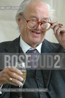 Writer John Mortimer, creator of Rumpole of the Bailey at the Edinburgh International Book Festival...Copyright©Pascal Saez/Writer Pictures/Rosebud2