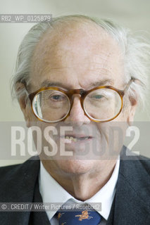 John Mortimer,author ,creator of Rumpole of The Bailey and a new novel Quite Honestly..©. CREDIT/Writer Pictures/Rosebud2